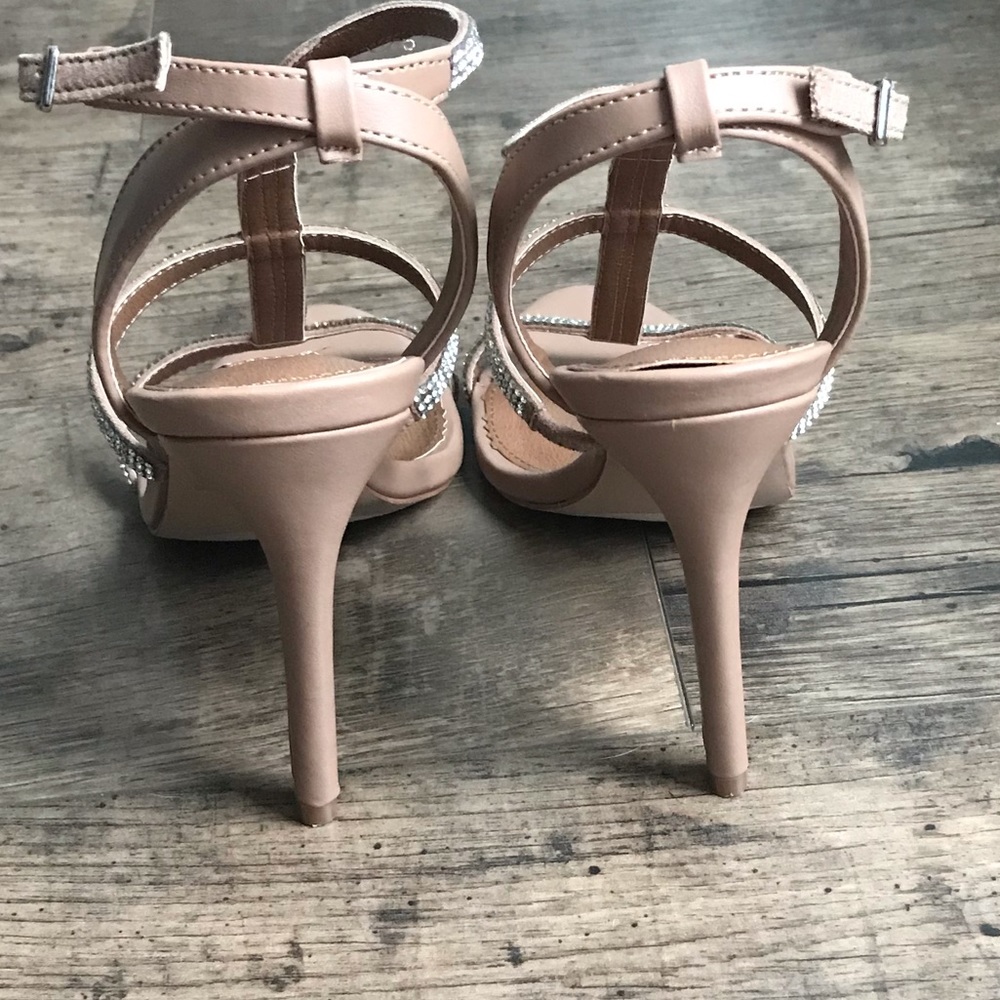 Steve Madden RECCA in Nude - Picture 9 of 9
